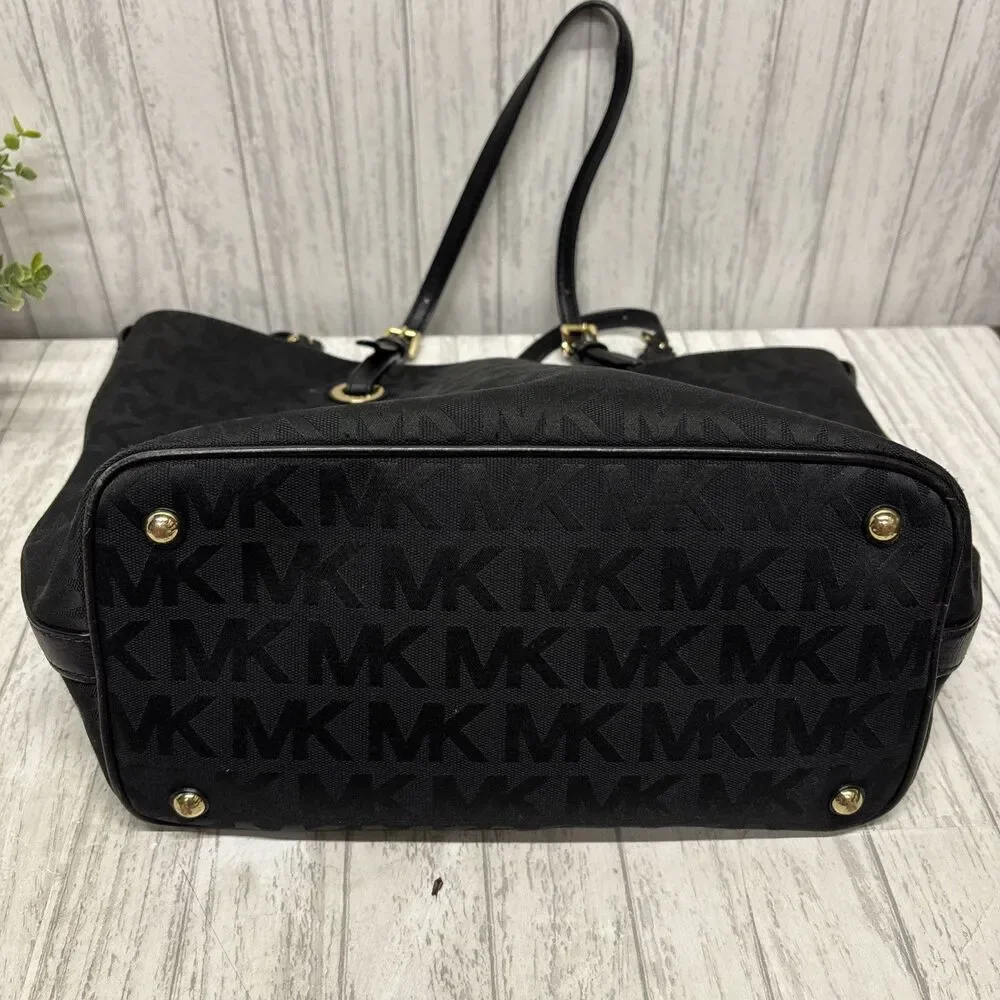 Michael Kors Black Signature Tote Bag EUC